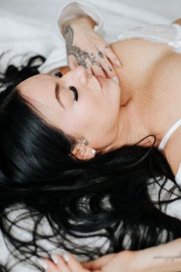 Zoe - Natalias Erotische Massage